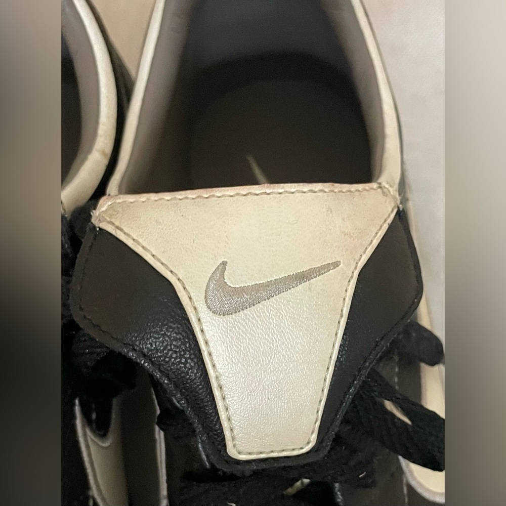 Vintage Nike Tiempo Leather Cleats Size Men 7.5 / Women 9 / EU 40.5 - Picture 11 of 13